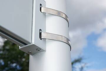 Nutprofil mit Bandschelle