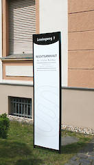 Pylon plan 50/22, plan mit planen Schildfronten und Rahmenprofil 50/22