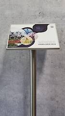 Pultschild A3 quer - 45° - Edelstahlsäule