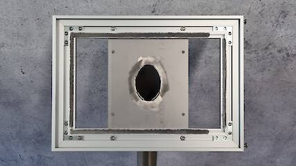 Rahmen 50-20 auf Edelstahlsäule